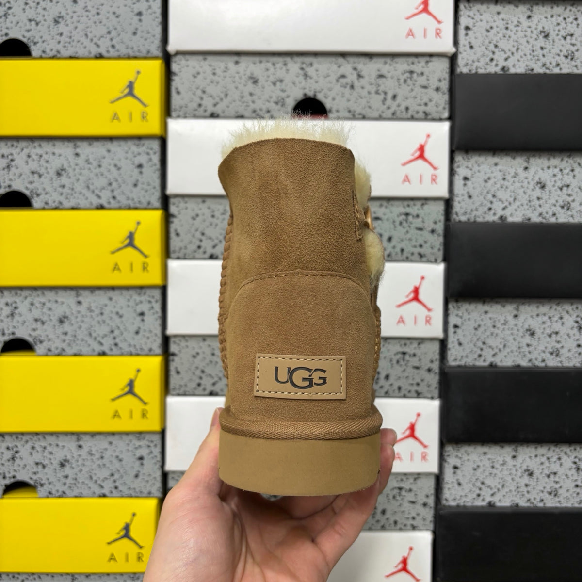 UGG Button-Detail Short Boots – Chestnut