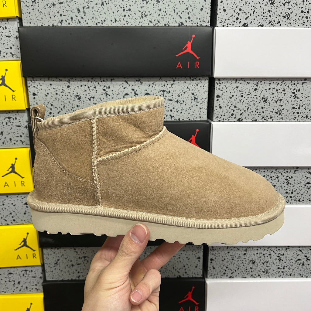 UGG Mini Ankle Boots – Sand | W1116109