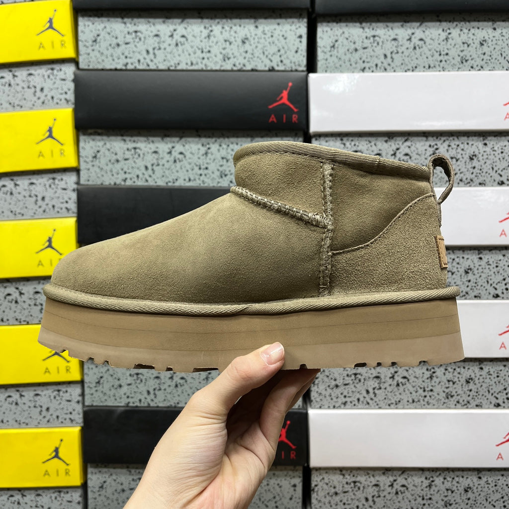 UGG Ultra Mini Platform Boots – Antelope Brown