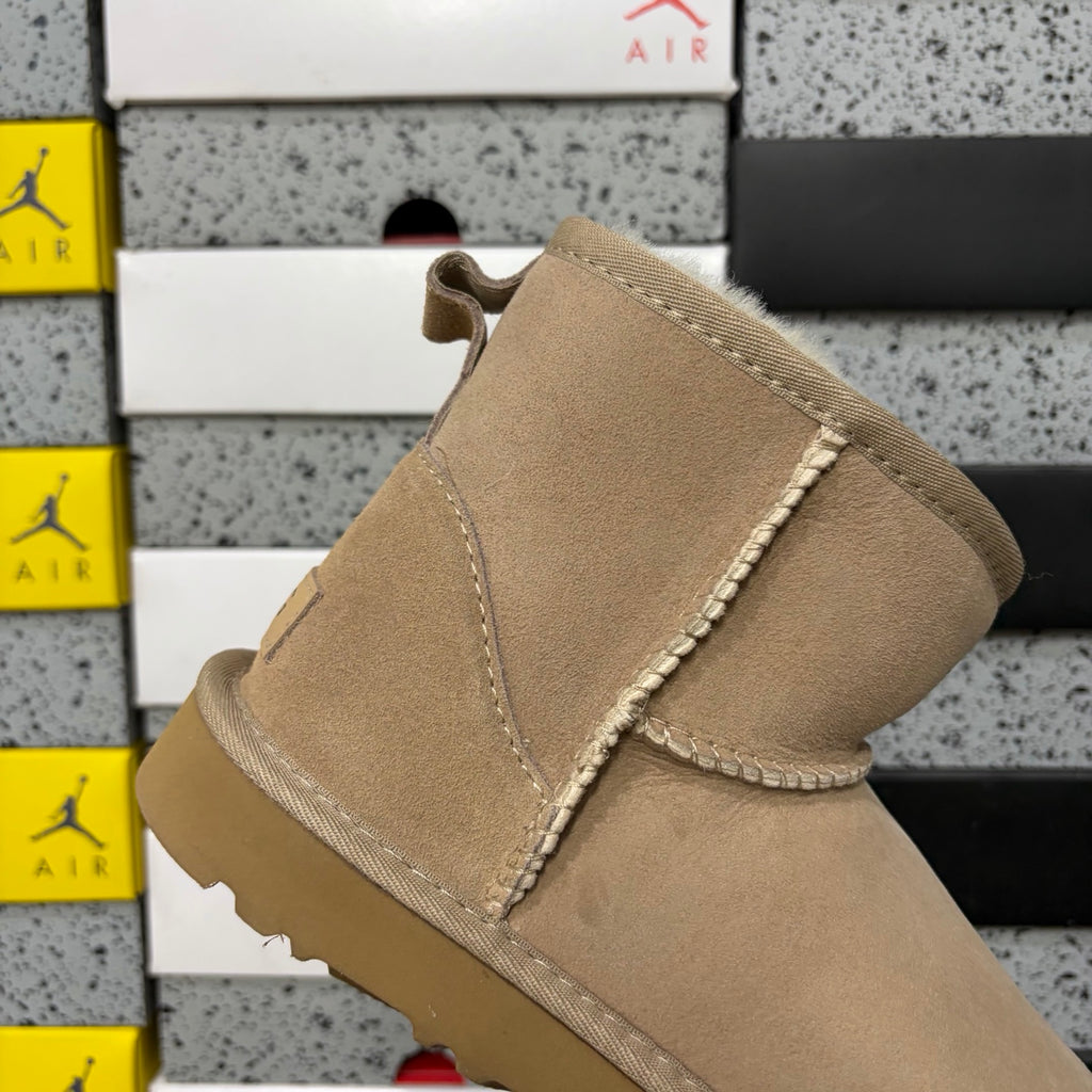 UGG Classic Short Boots – Sand