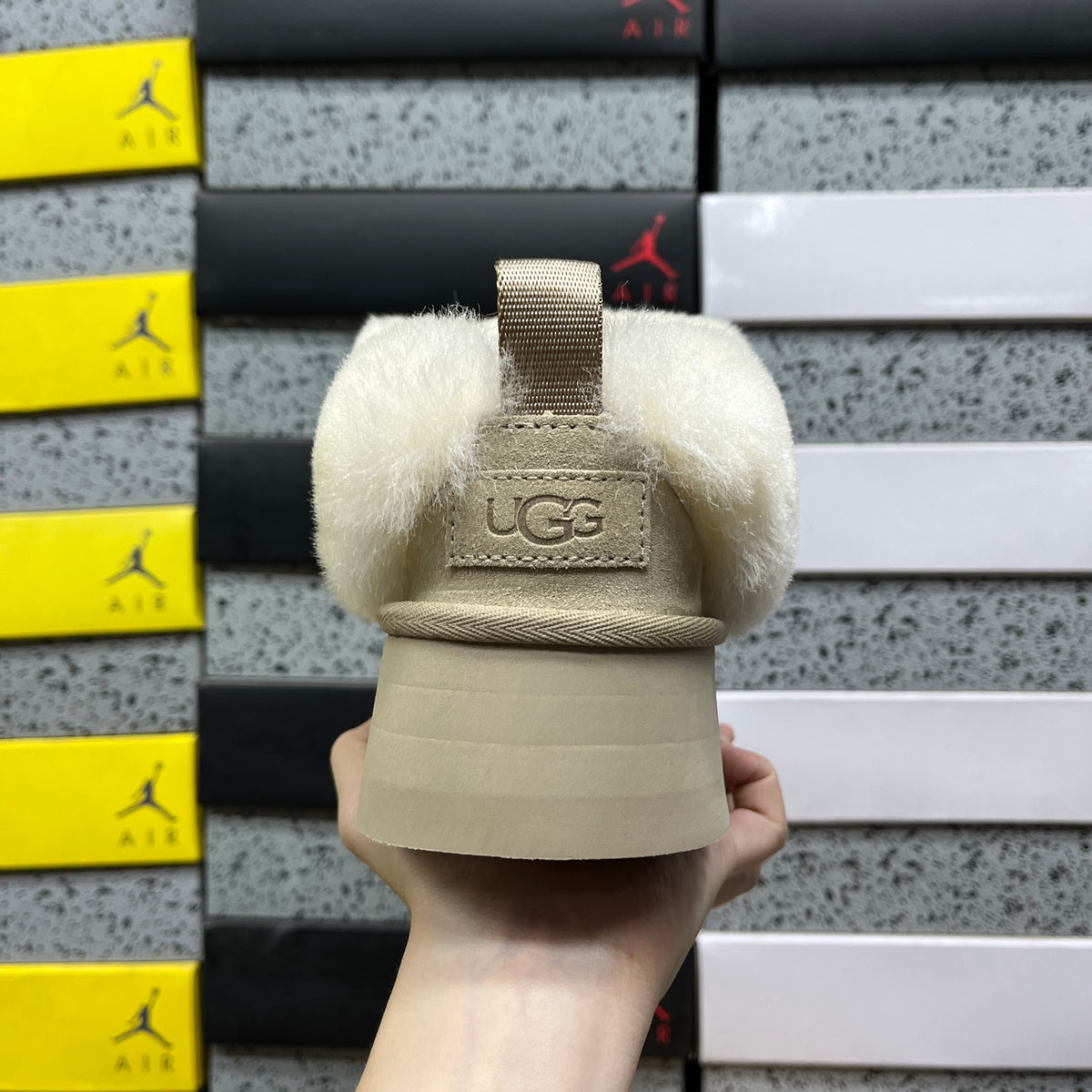 UGG Boots – Sand | Style 1171393