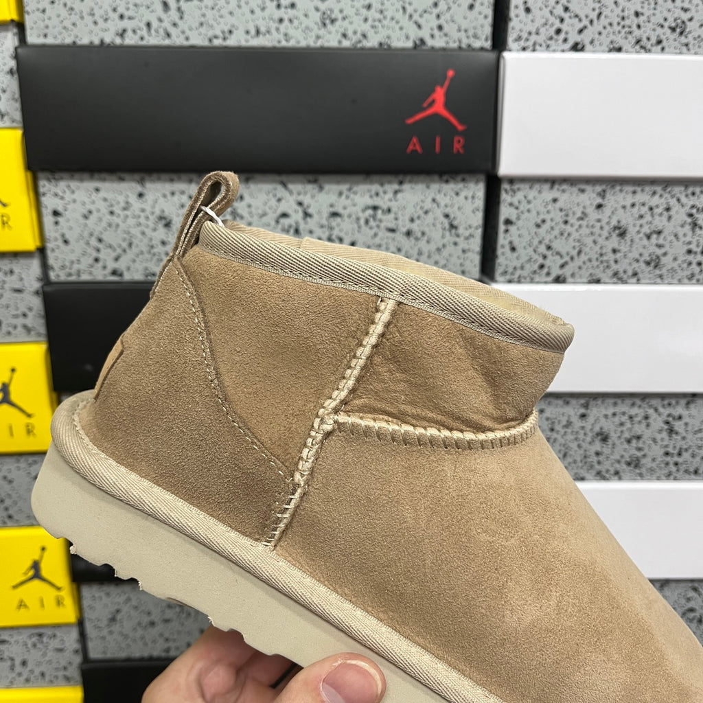 UGG Mini Ankle Boots – Sand | W1116109