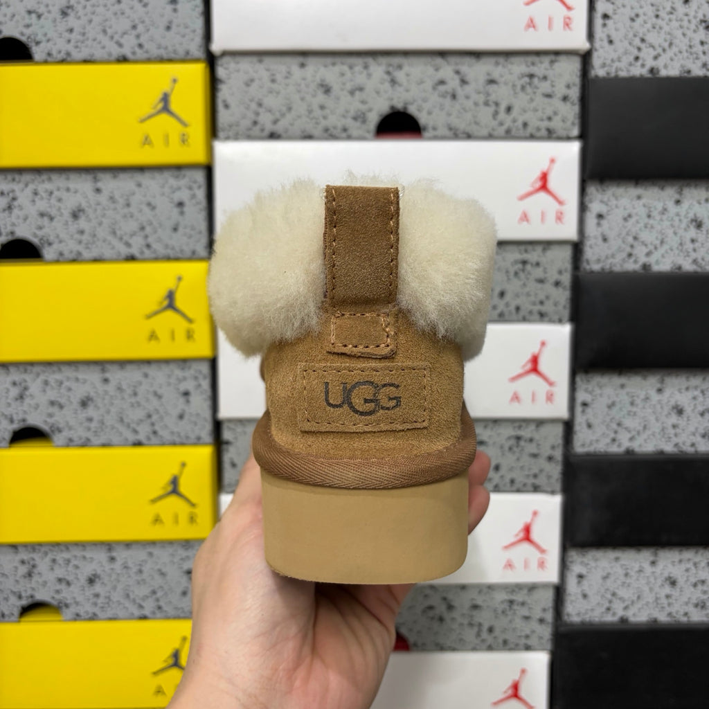 UGG Fluffy-Collar Platform Slip-On Shoes – Chestnut | W1166733