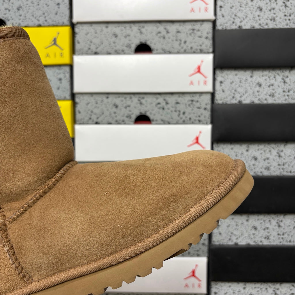 UGG Classic Tall Boots – Chestnut