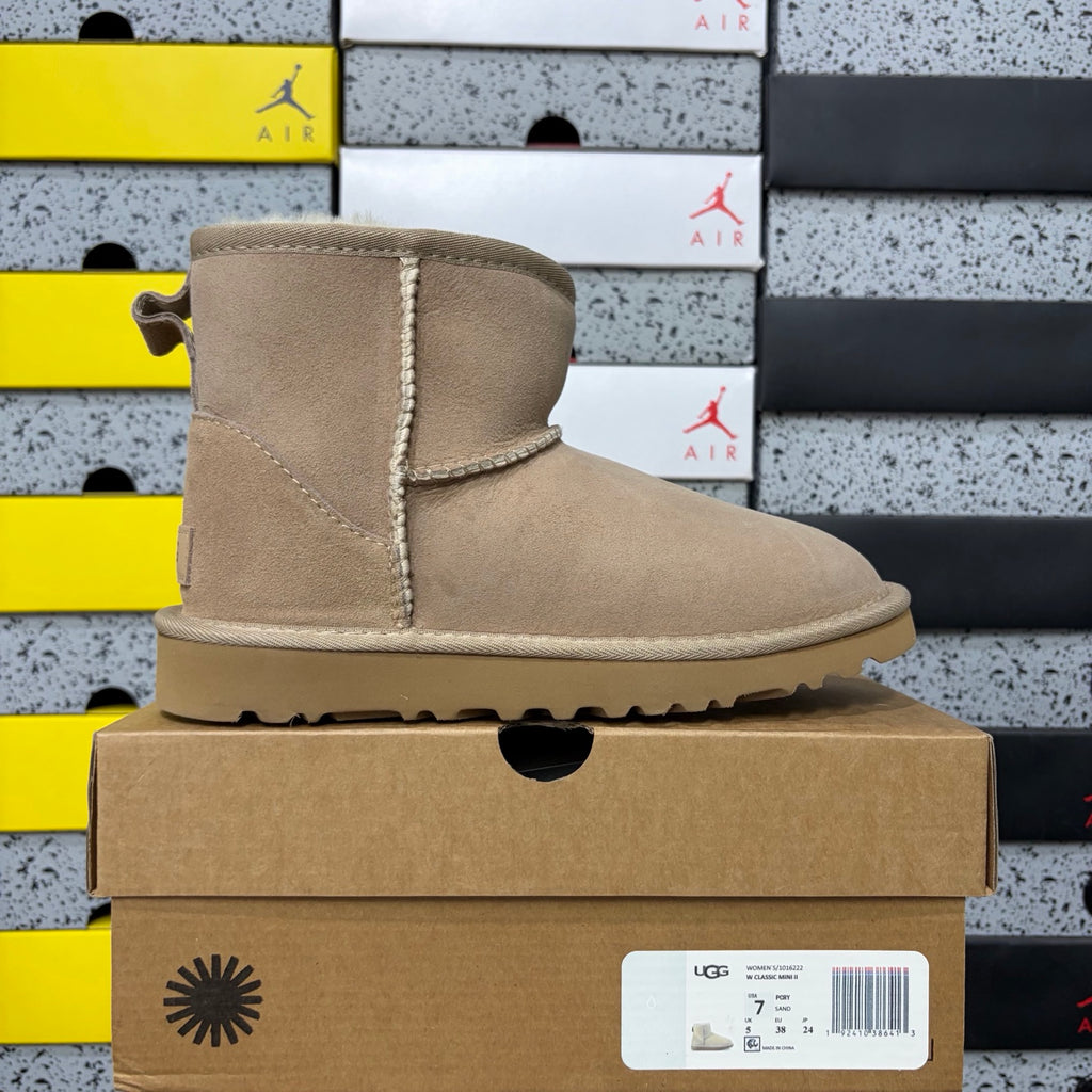 UGG Classic Short Boots – Sand