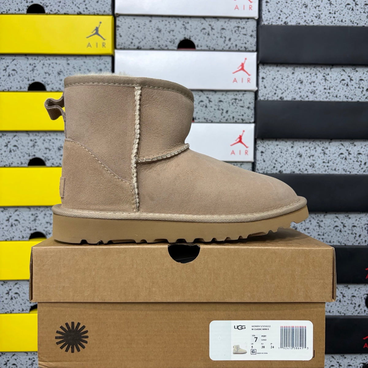 UGG Classic Short Boots – Sand