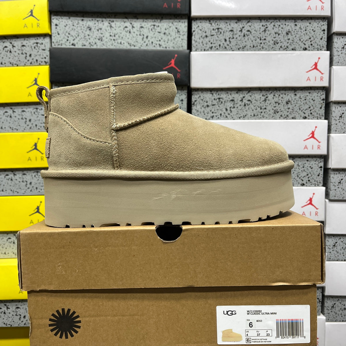 UGG Ultra Mini Platform Boots – Mustard Seed