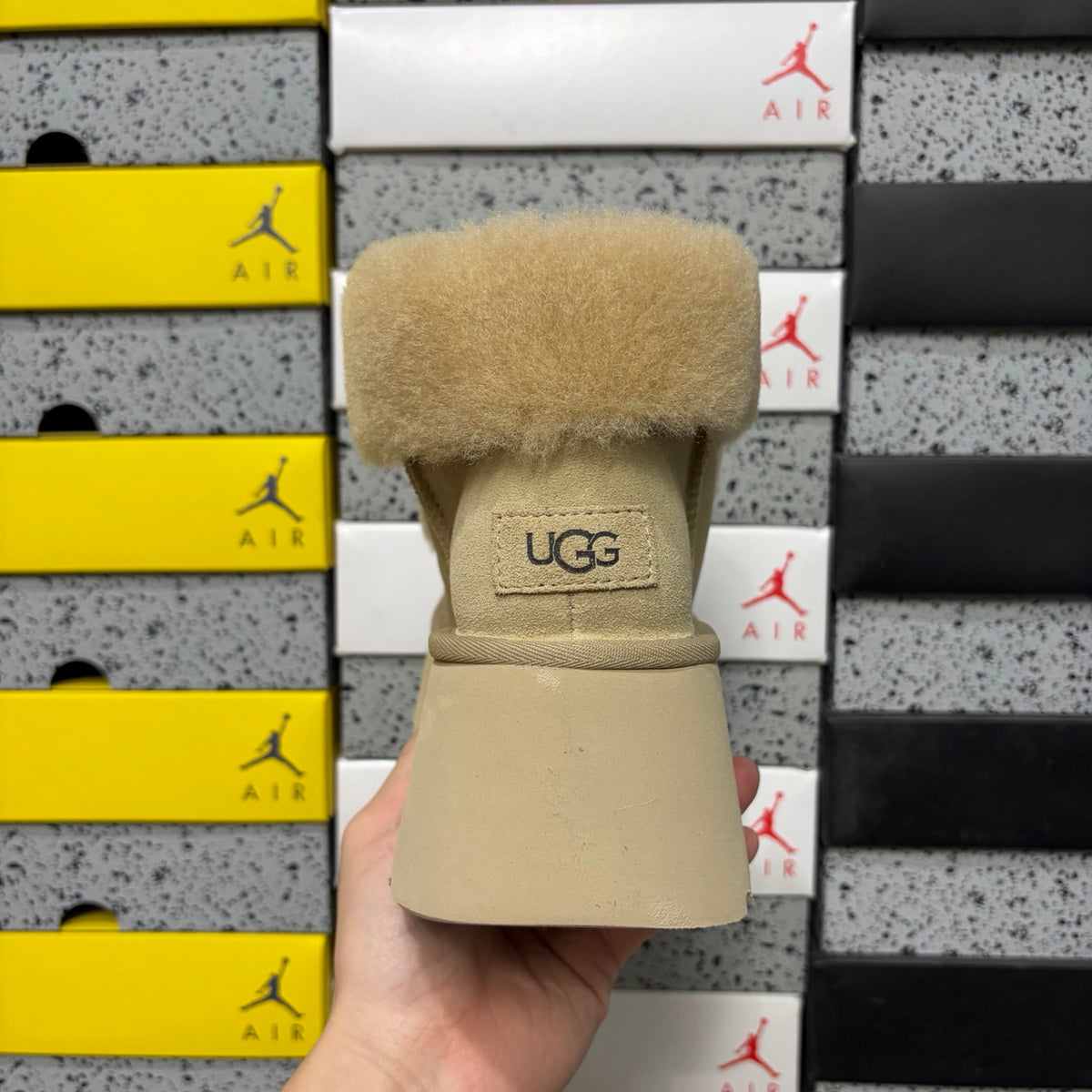 UGG Lace-Up Platform Ankle Boots – Sand | W1171532