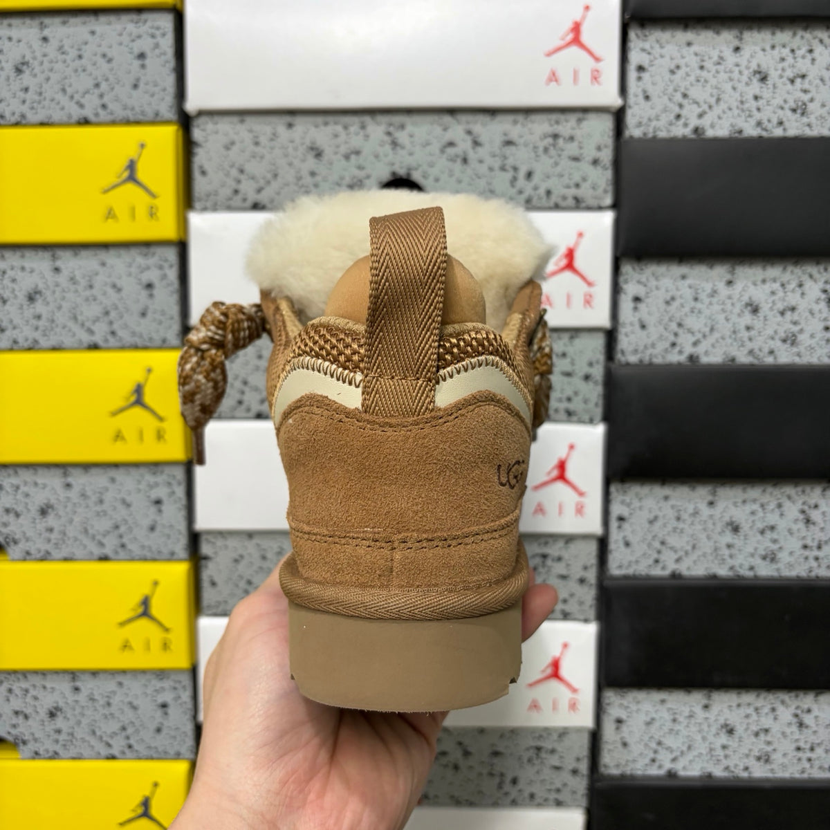 UGG Chunky Lace-Up Sneakers – Chestnut | 4032