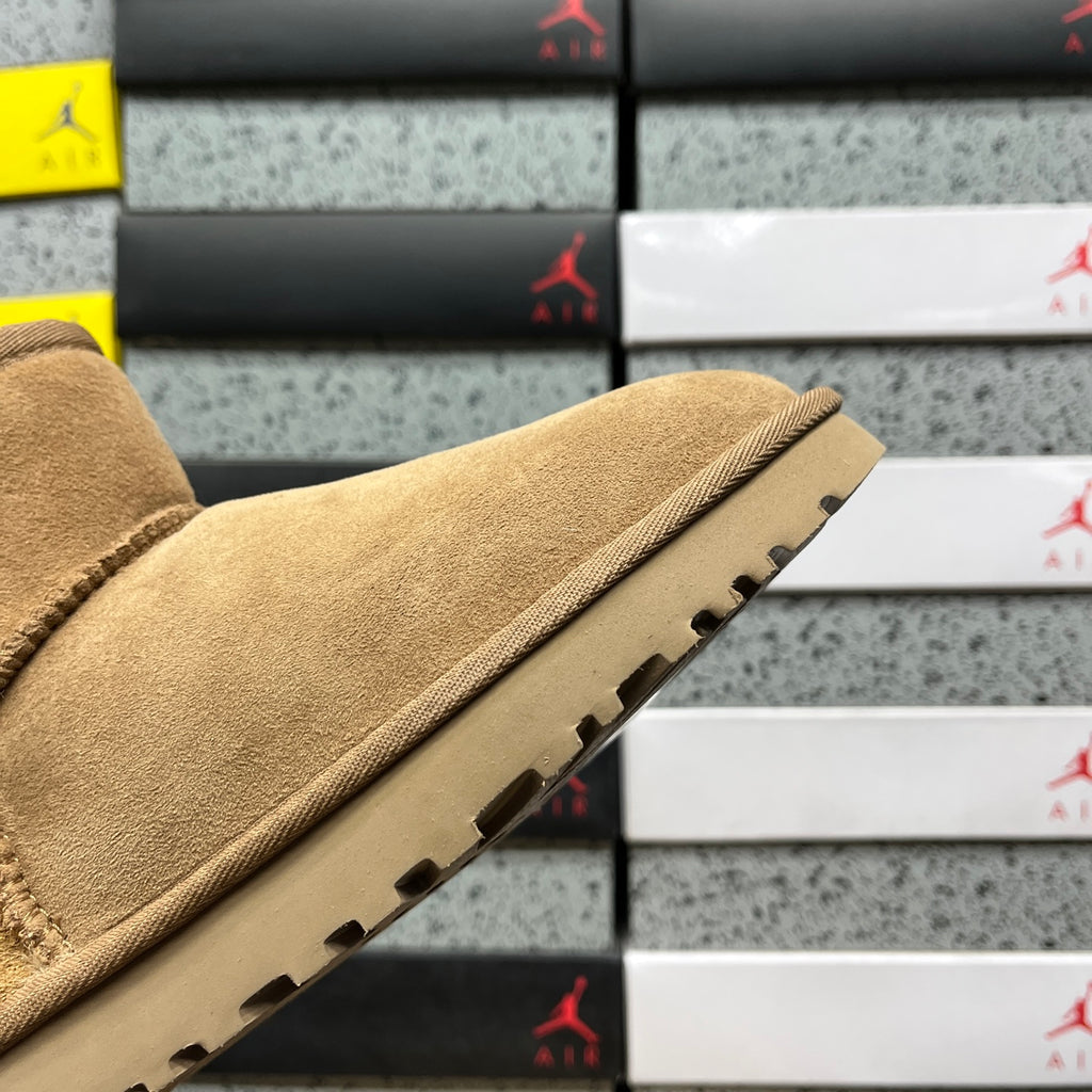 UGG Classic Mini Boots – Chestnut