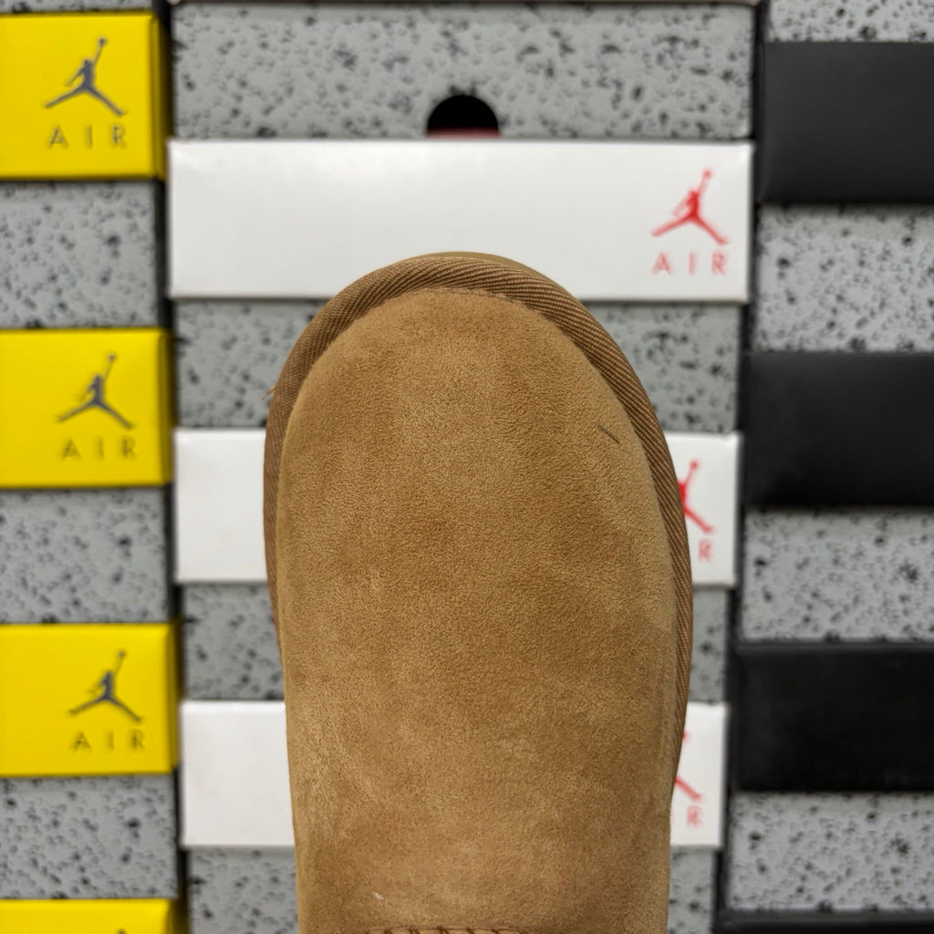 UGG Classic Short Boots – Sand