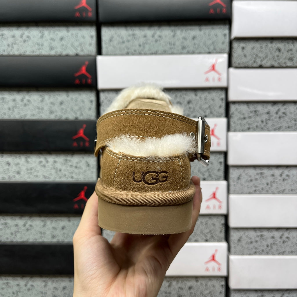 UGG Buckle-Strap Clogs – Chestnut