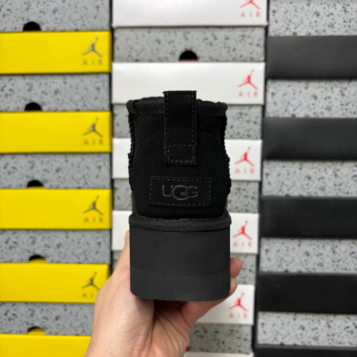 UGG Ultra Mini Platform Boots – Black, 5 cm