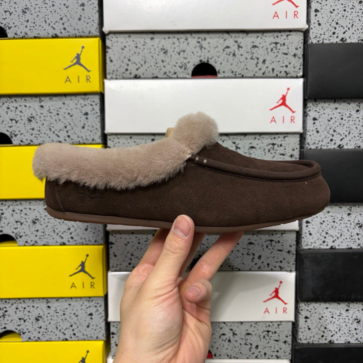 UGG Fluffy-Collar Moccasin Slippers – Cocoa | W1171391