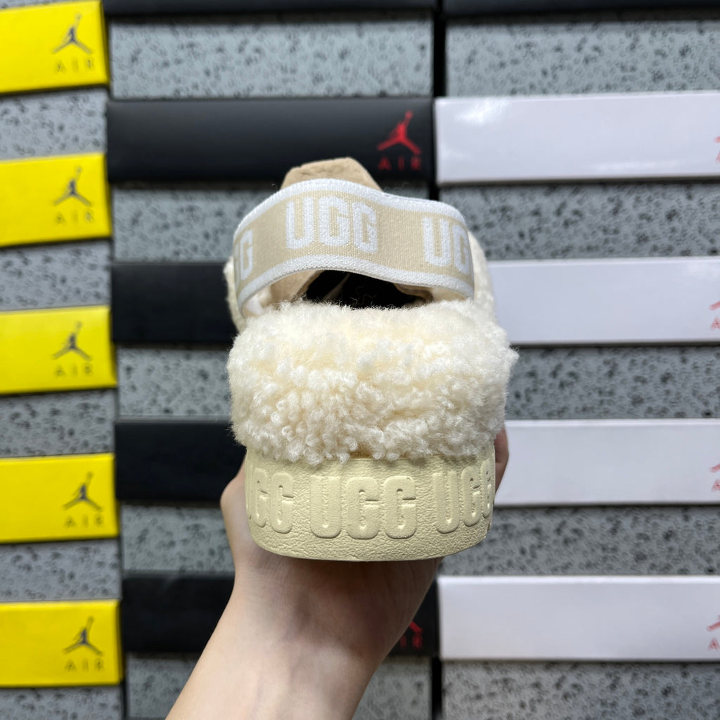 UGG Fluffy Cross-Strap Platform Slippers – Beige | 1191135