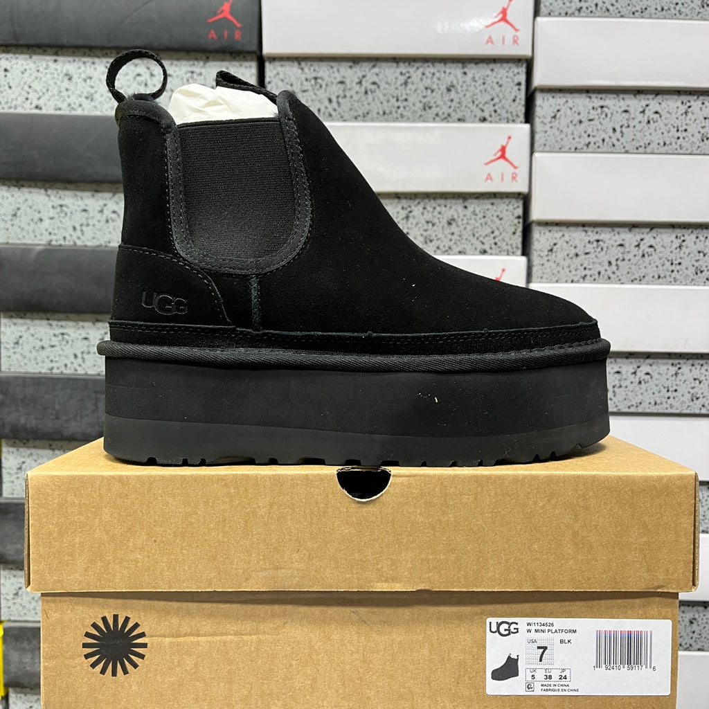 UGG Platform Chelsea Boots – Black