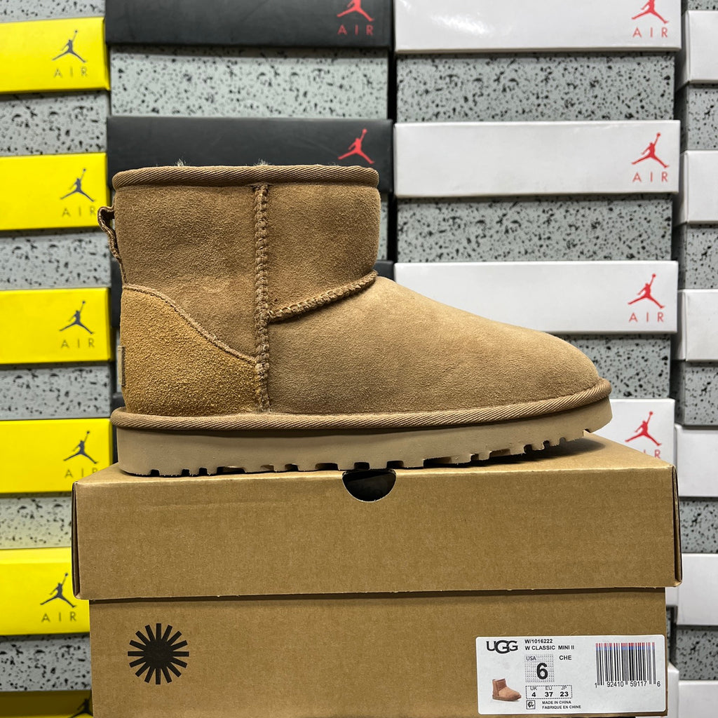 UGG Classic Mini Boots – Chestnut