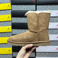 UGG Bailey Button II Boots – Chestnut