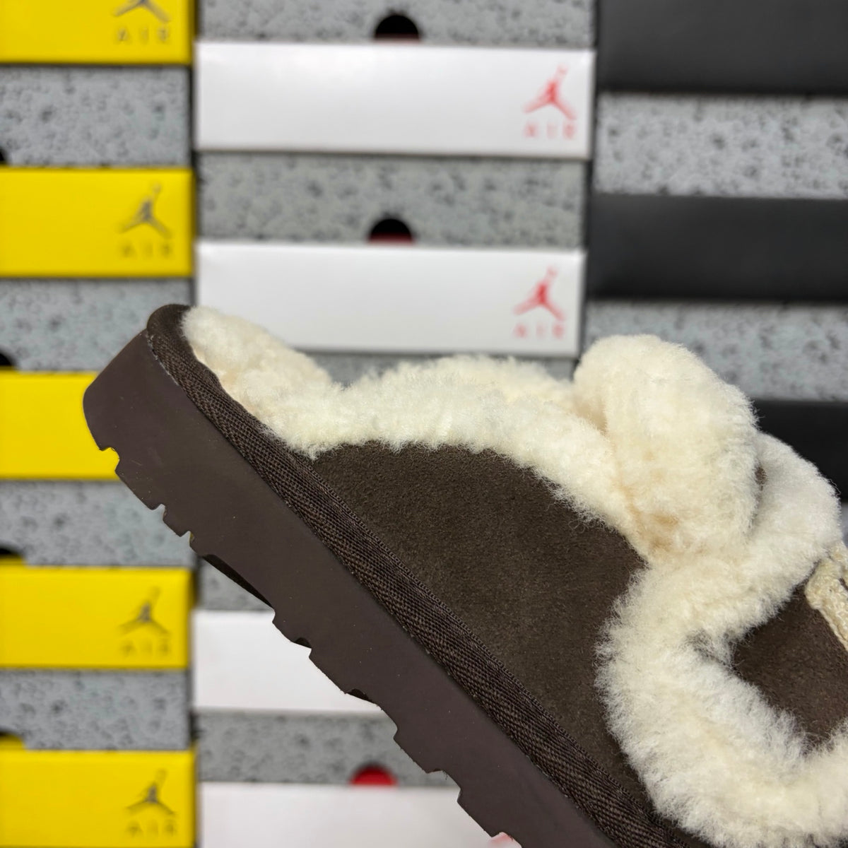 UGG Embroidered Mule Slippers – Chocolate | 5095