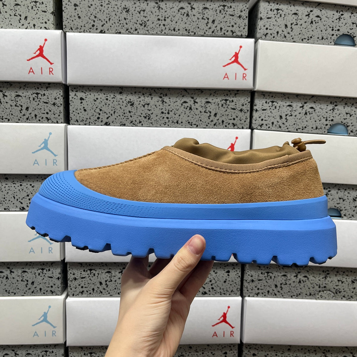 UGG Chunky-Sole Slip-On Shoes – Blue | 4096