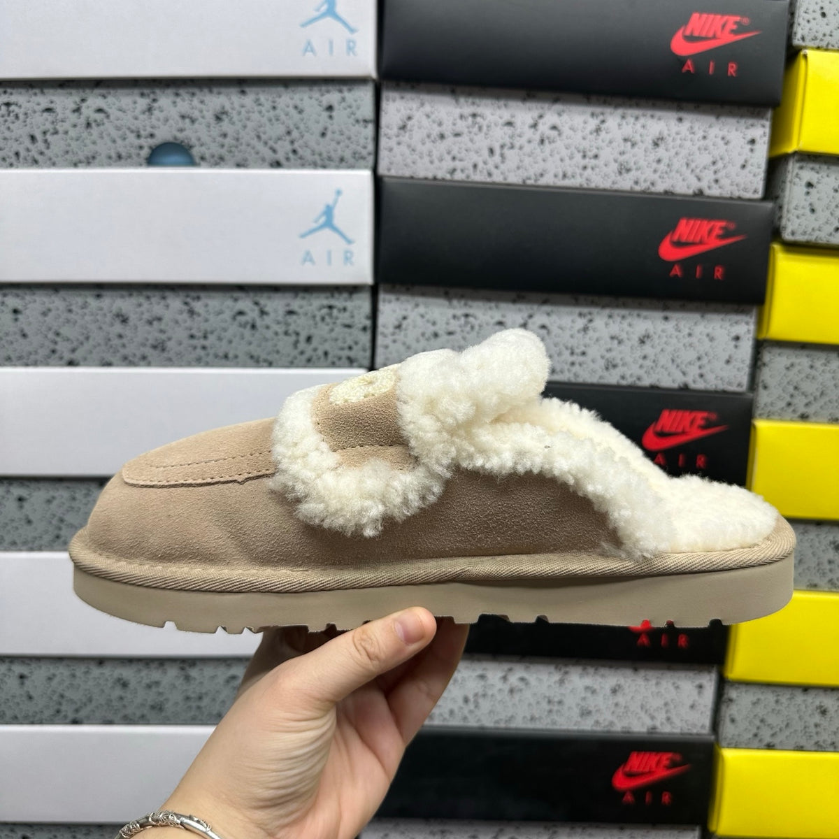 UGG Embroidered Mule Slippers – Khaki | 5095