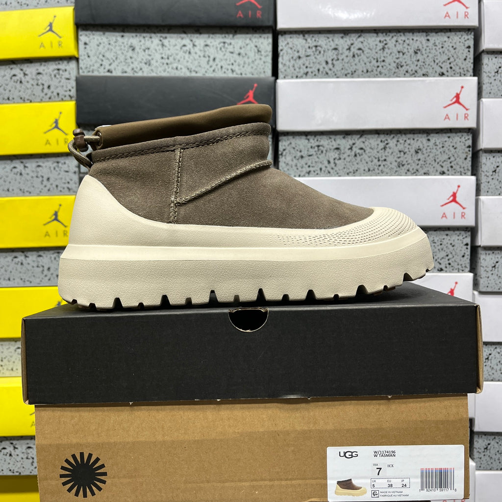 UGG Tasman Slip-On Boots – Olive & Cream