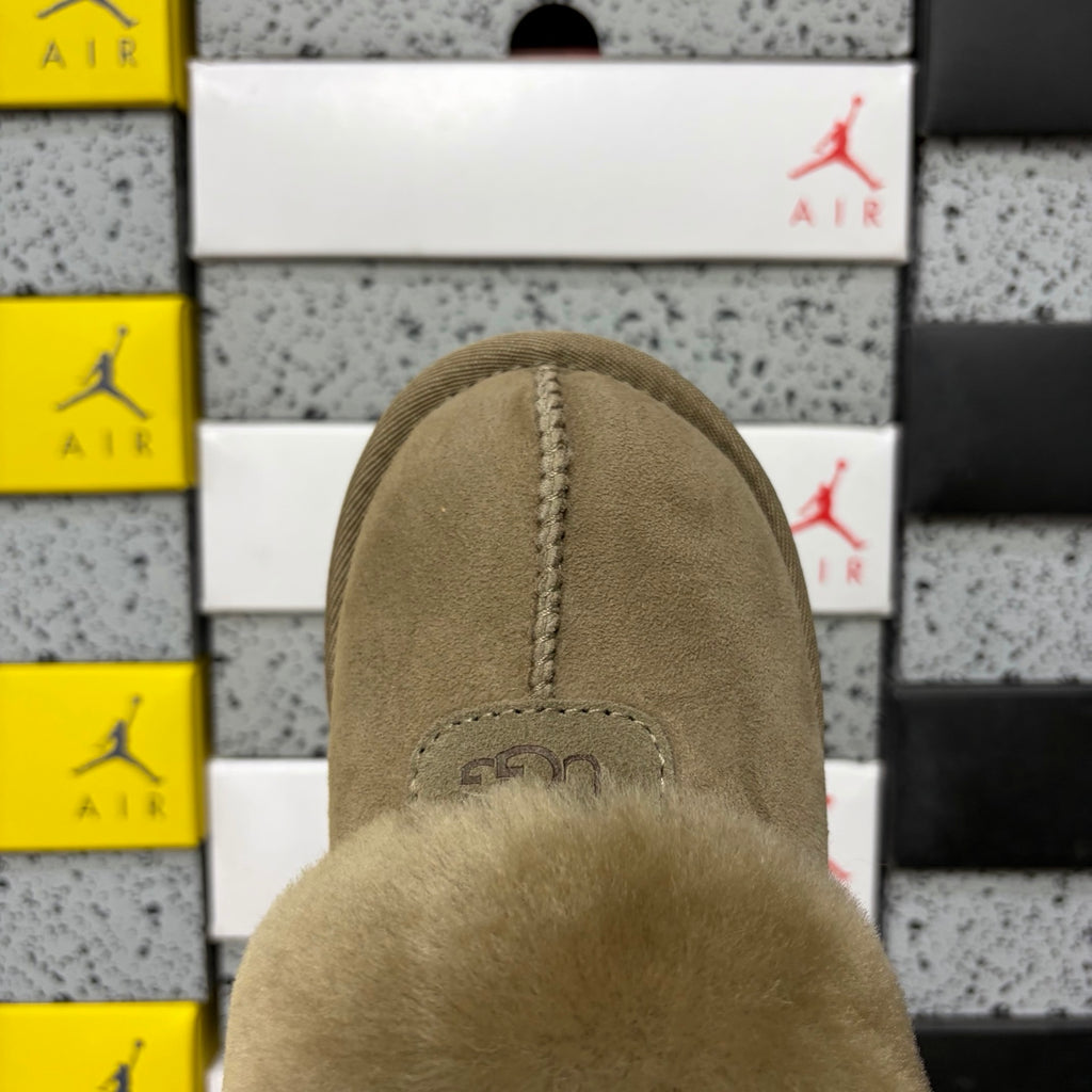UGG Fluffy-Collar Mule Slippers – Antelope Brown | 5125