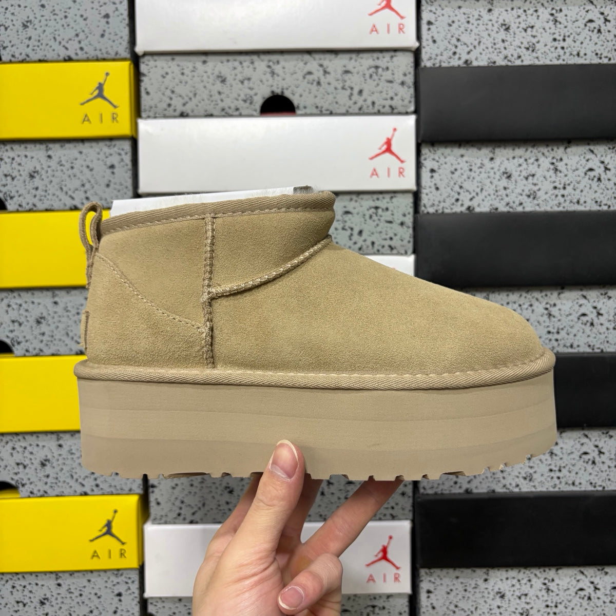 UGG Ultra Mini Platform Boots – Light Olive, 5 cm