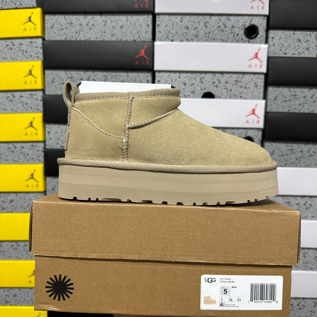 UGG Ultra Mini Platform Boots – Light Olive, 3 cm