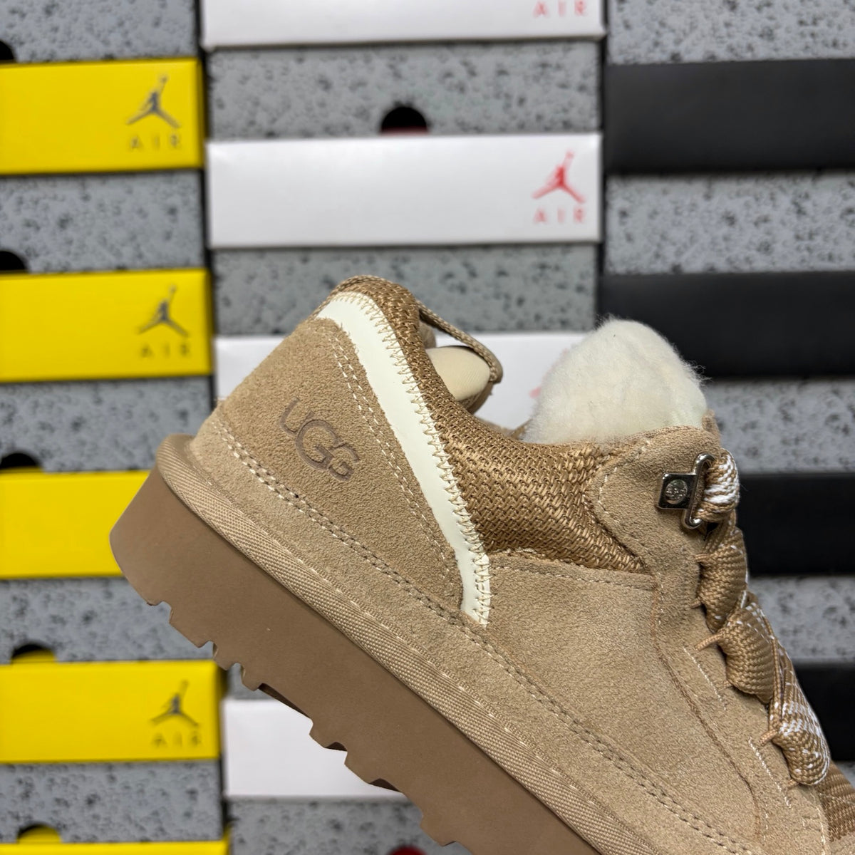 UGG Chunky Lace-Up Sneakers – Sand | 4032