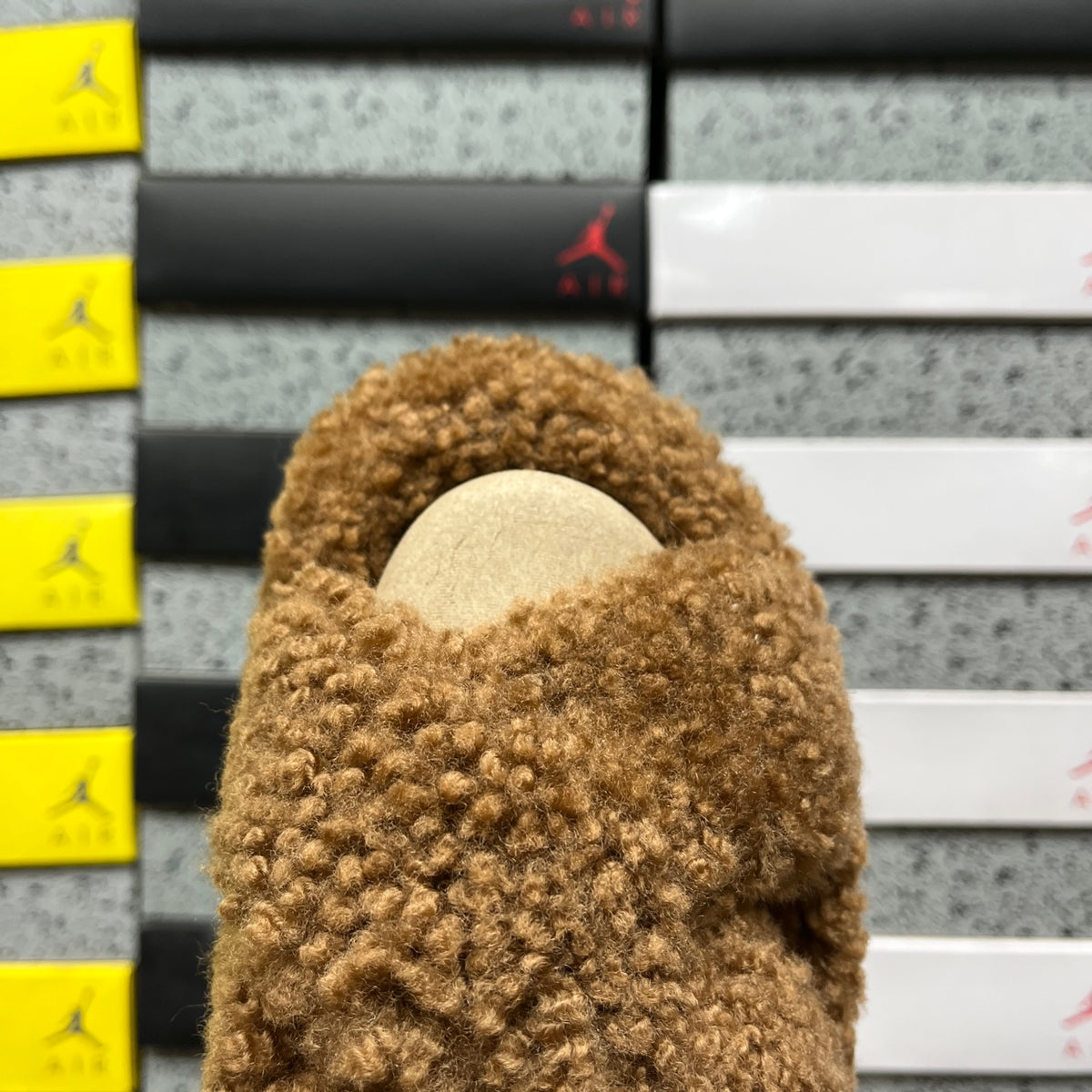 UGG Fluffy Cross-Strap Platform Slippers – Chestnut | 1191135