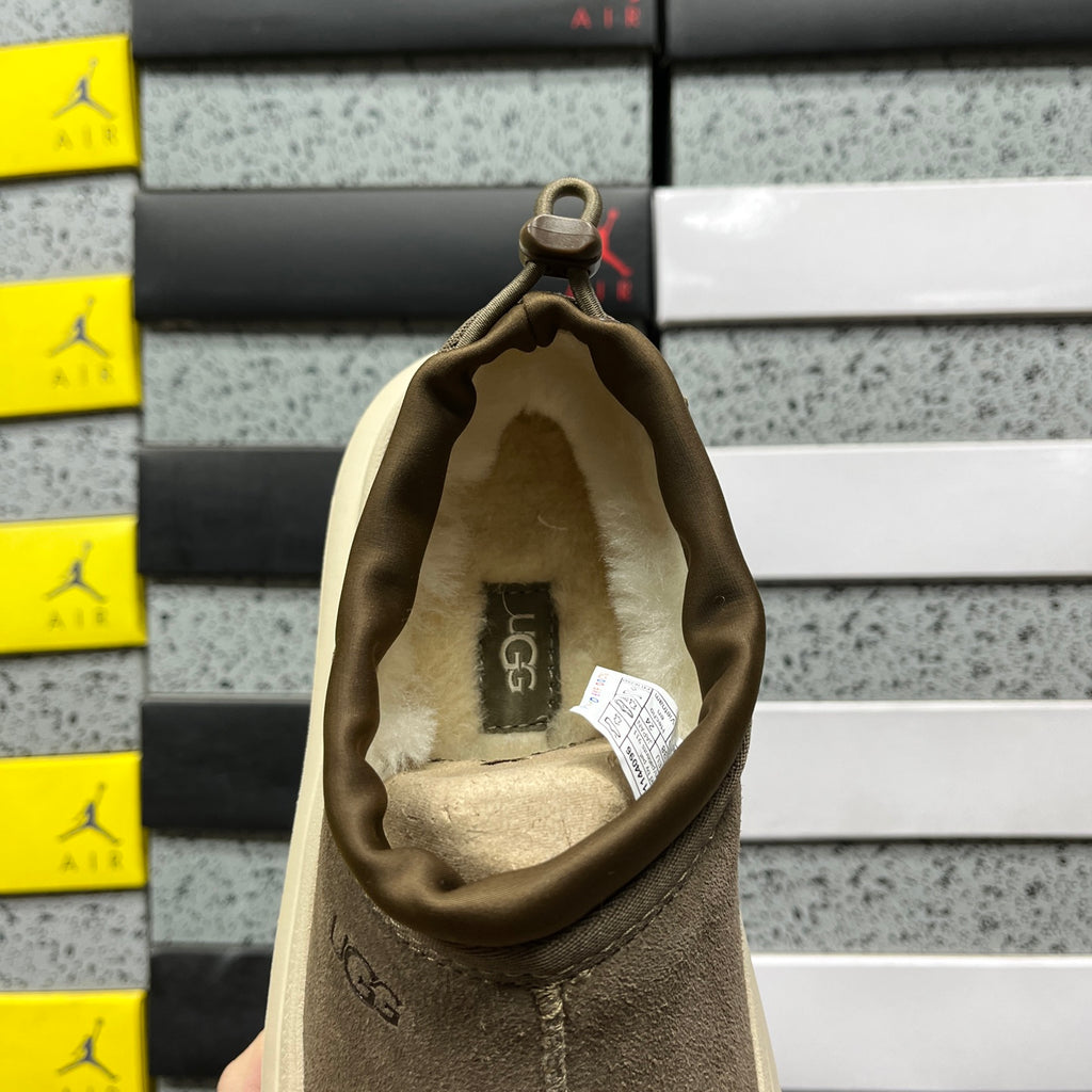UGG Chunky Slip-On Shoes – Walnut & Cream