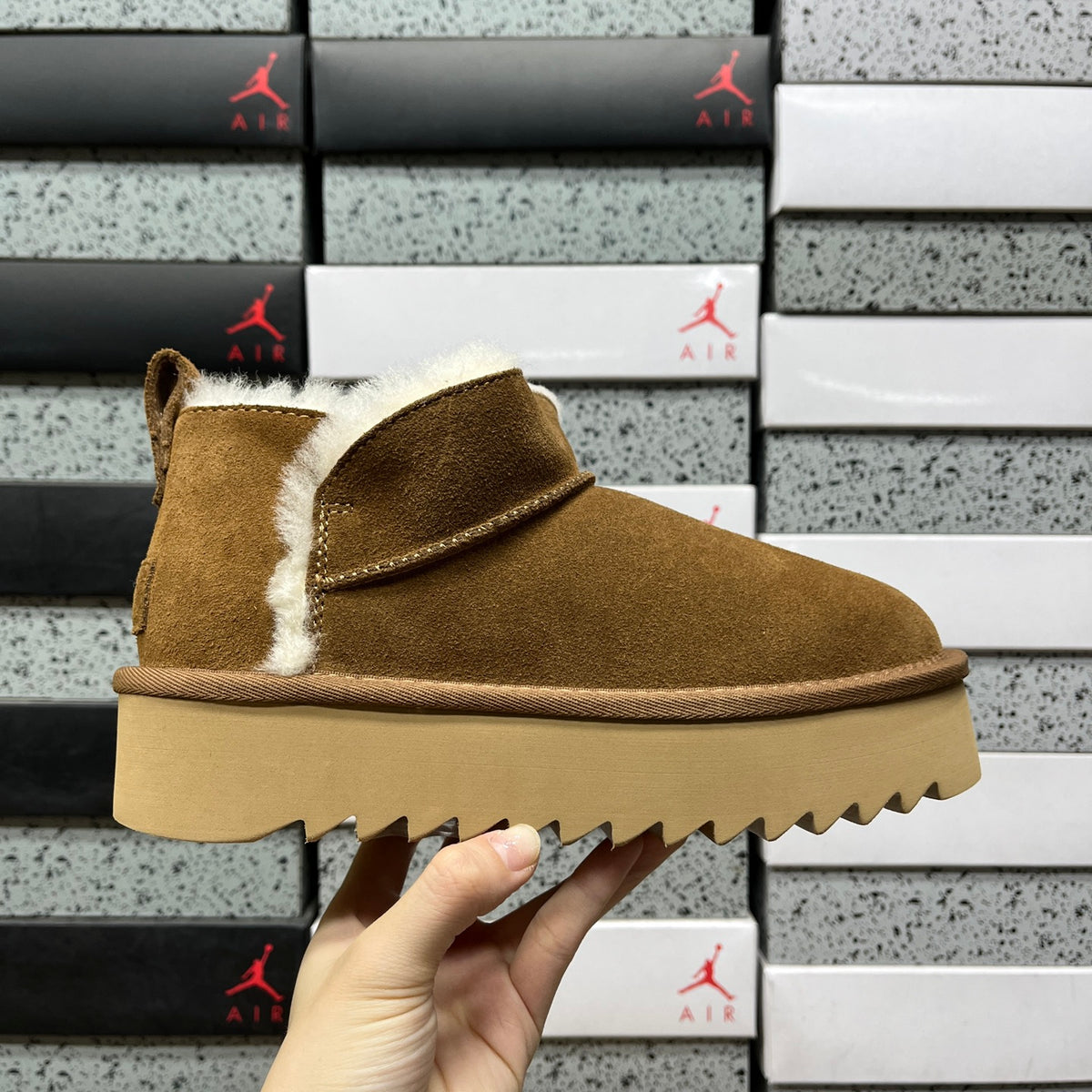 UGG Platform Mini Ankle Boots – Chestnut | 1184115