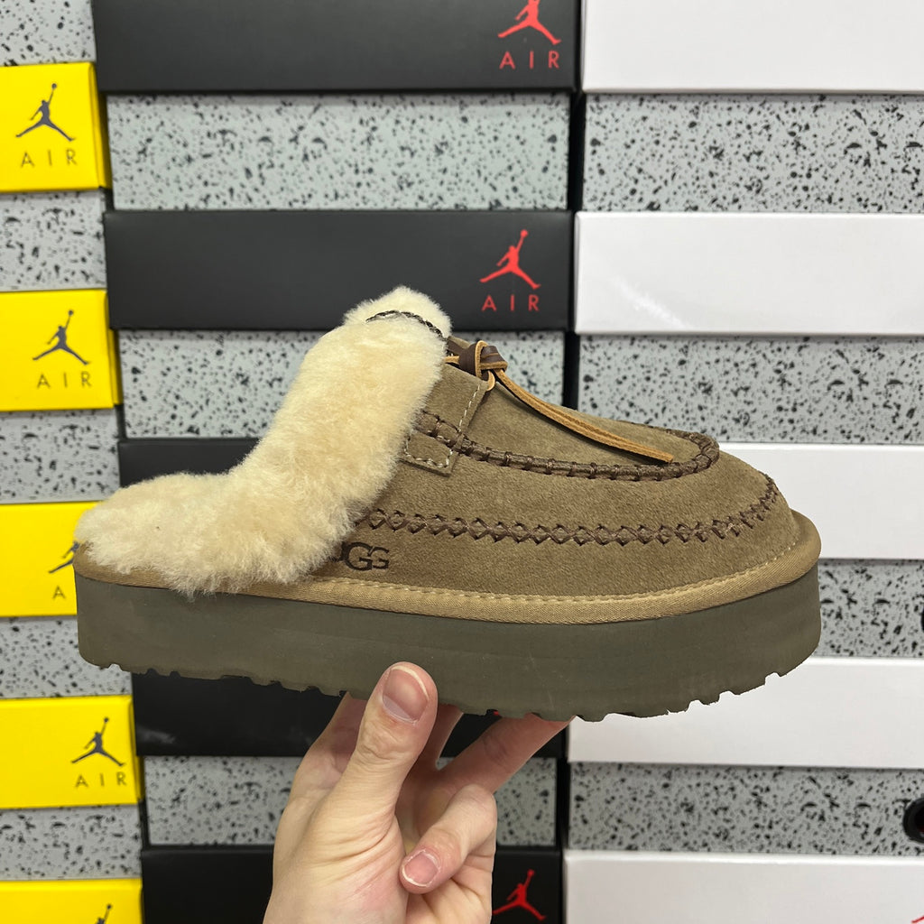UGG Alpine Slip-On Mule Slippers – Walnut | W1158260