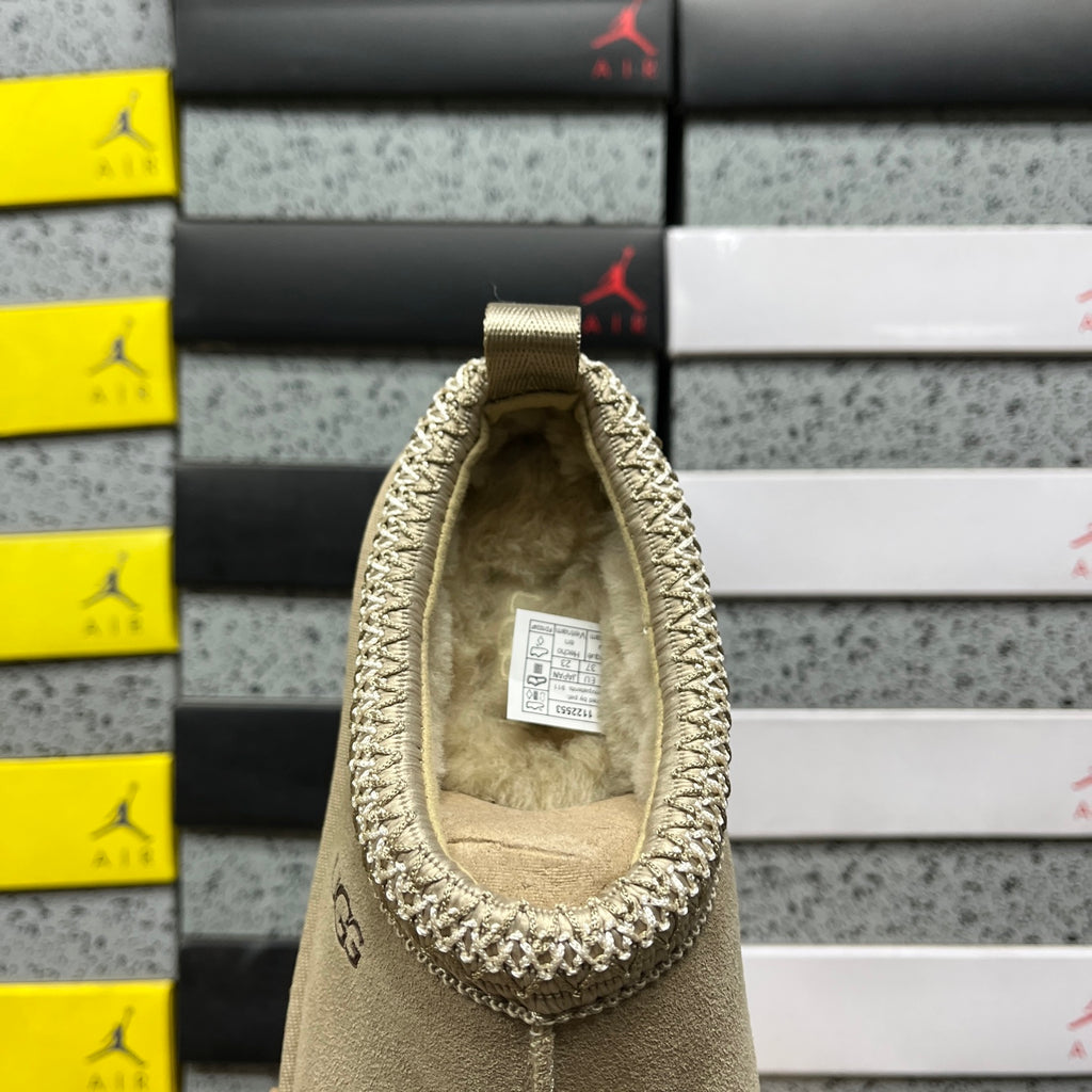 UGG Tazz II Platform Slip-On Shoes – Mustard Seed