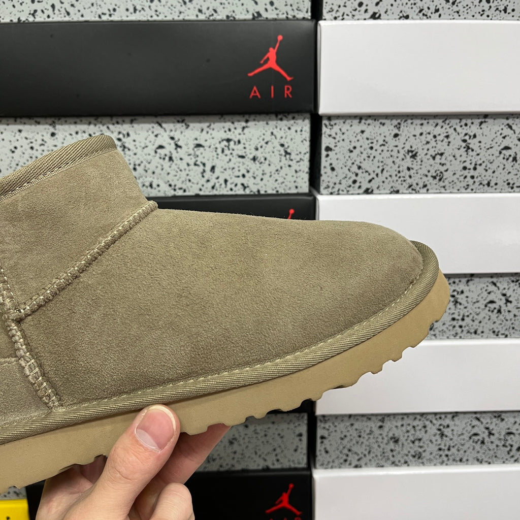 UGG Mini Ankle Boots – Brown | W1116109
