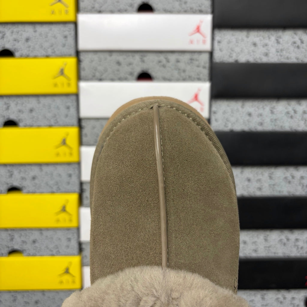 UGG Platform Slippers in Antelope Brown with Fluffy Collar – 3 cm