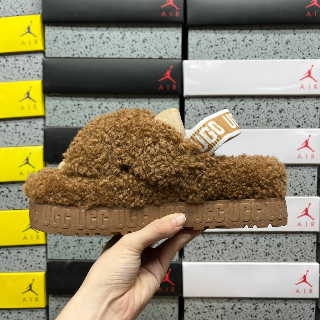 UGG Fluffy Cross-Strap Platform Slippers – Chestnut | 1191135