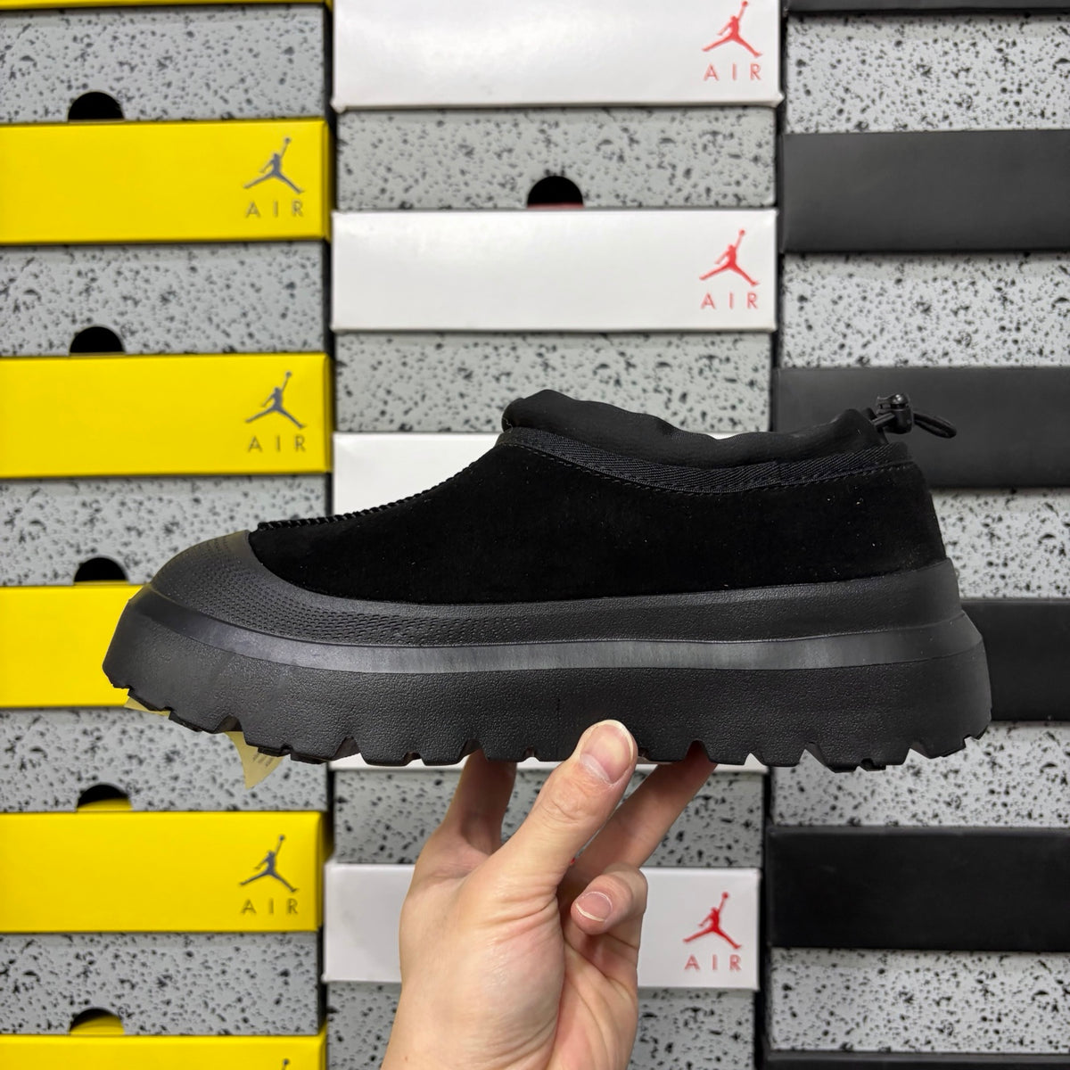 UGG Chunky-Sole Slip-On Shoes – Black | 4096