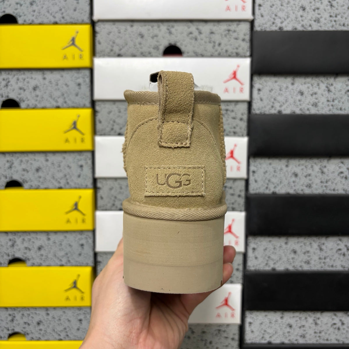 UGG Ultra Mini Platform Boots – Light Olive, 5 cm