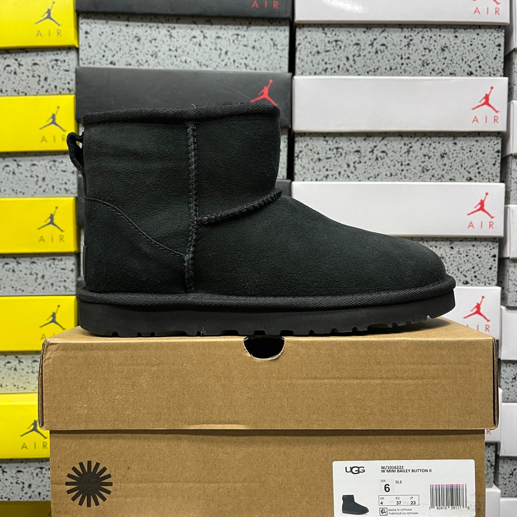 UGG Classic Mini Boots – Black