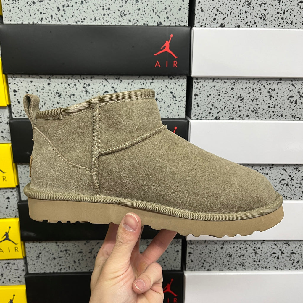 UGG Mini Ankle Boots – Brown | W1116109