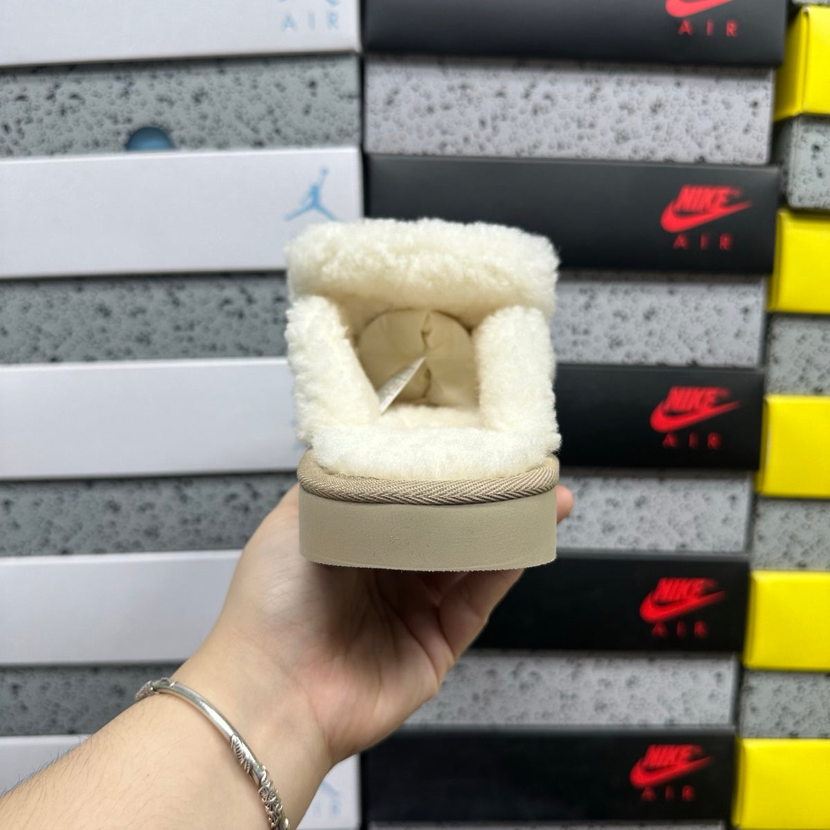 UGG Embroidered Mule Slippers – Khaki | 5095