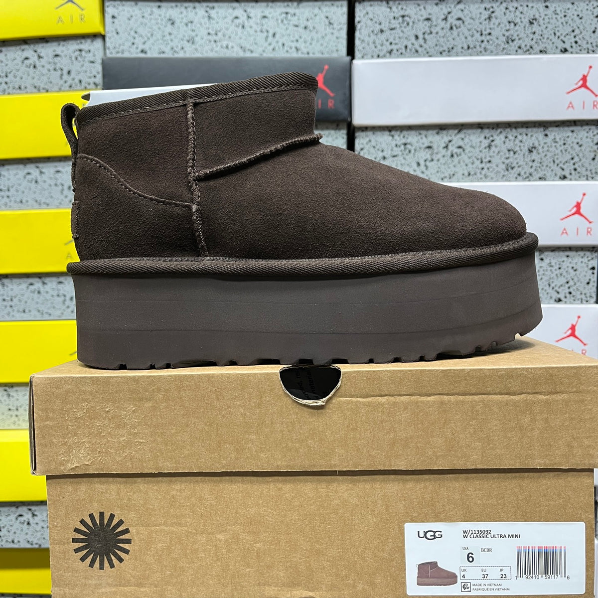 UGG Ultra Mini Platform Boots – Chocolate Brown