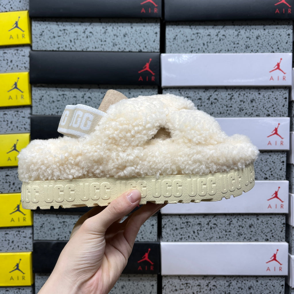 UGG Fluffy Cross-Strap Platform Slippers – Beige | 1191135