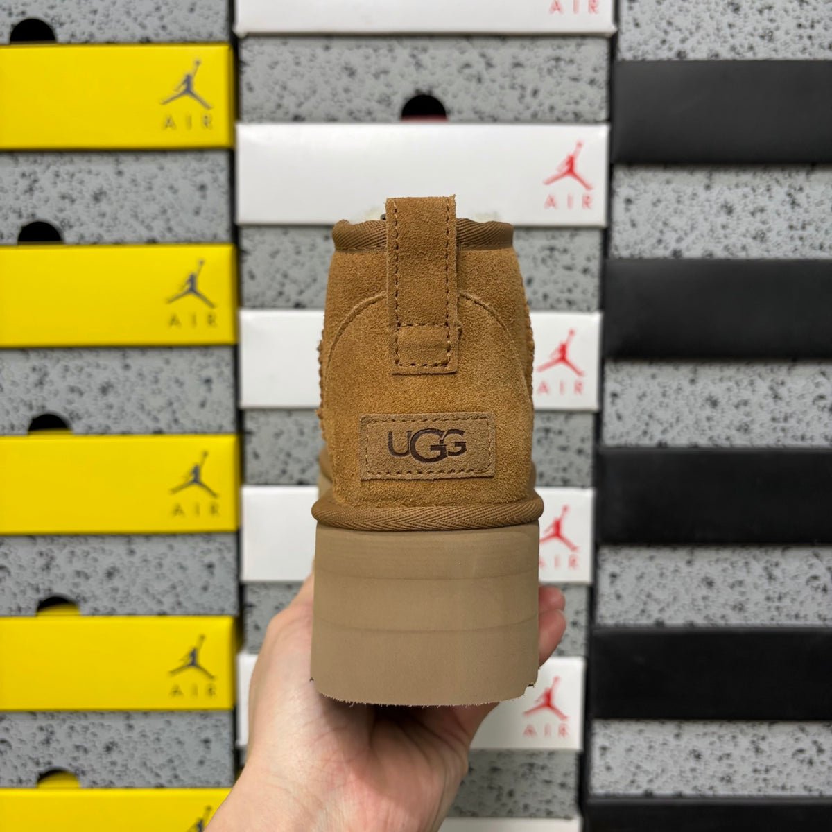 UGG Ultra Mini Platform Boots – Chestnut, 5 cm