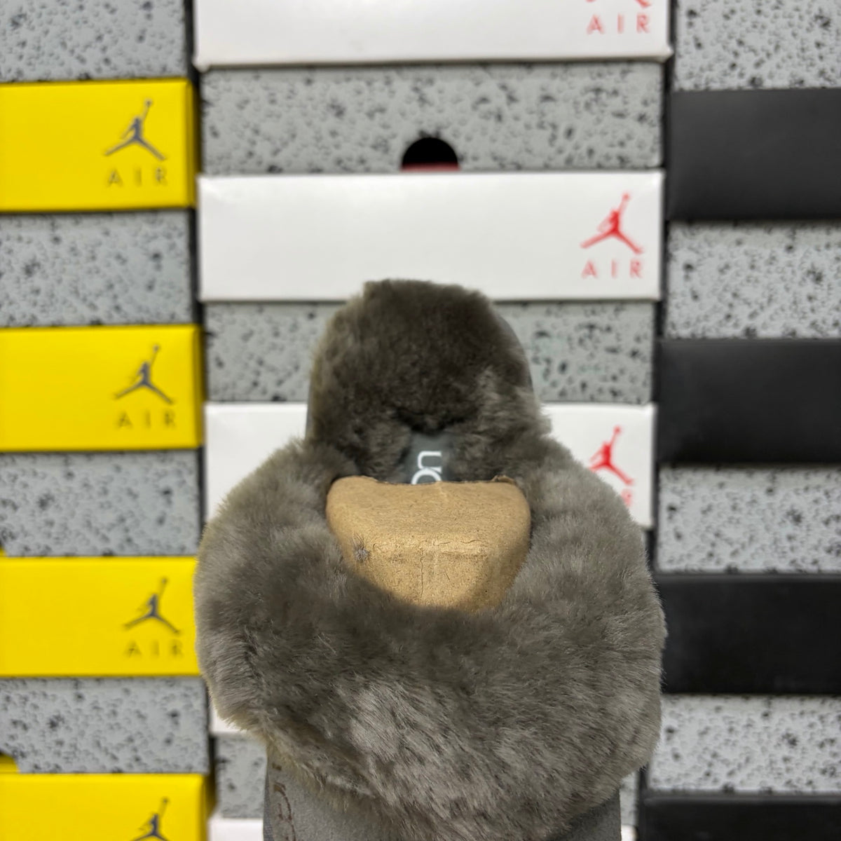 UGG Platform Slippers in Gray with Fluffy Collar – 3 cm