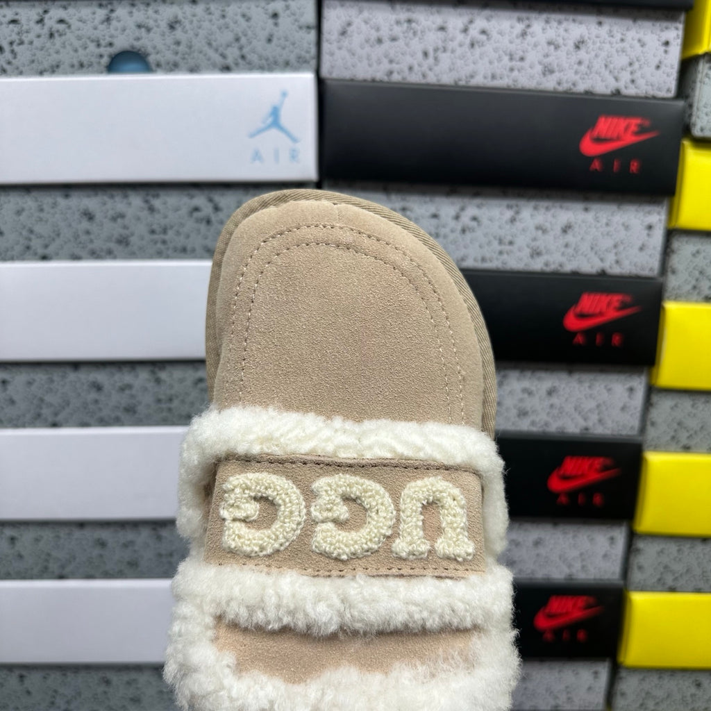UGG Embroidered Mule Slippers – Khaki | 5095