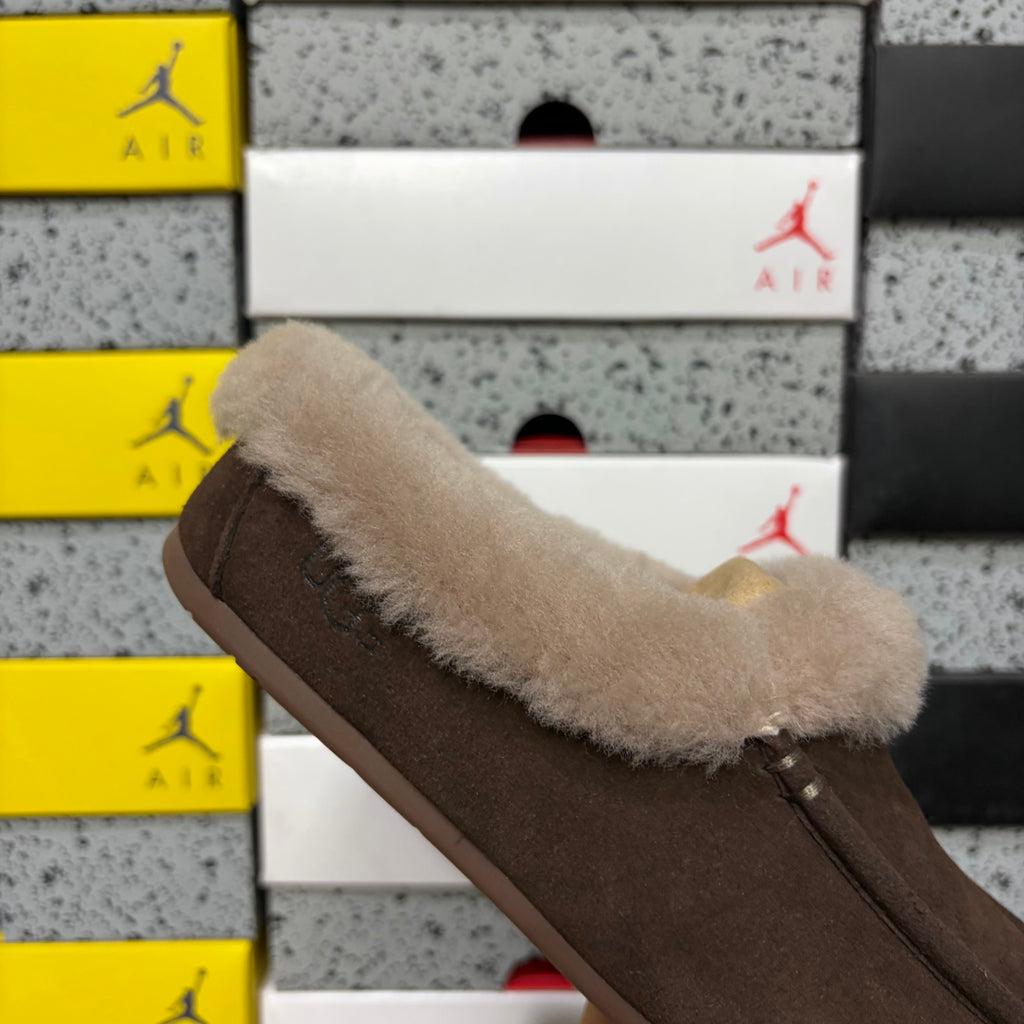UGG Fluffy-Collar Moccasin Slippers – Cocoa | W1171391
