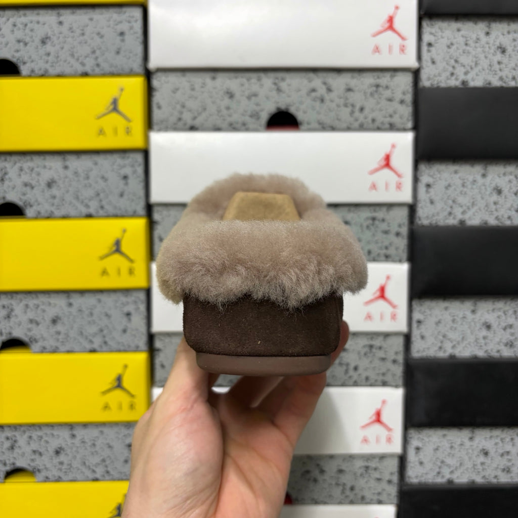 UGG Fluffy-Collar Moccasin Slippers – Cocoa | W1171391